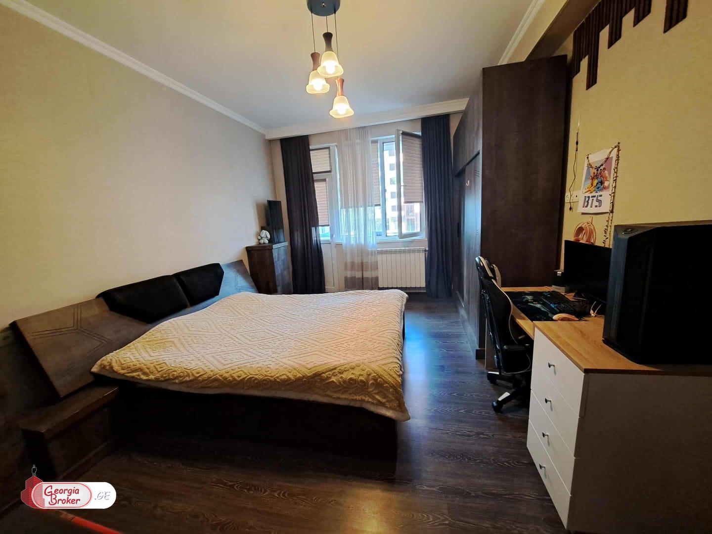 იყიდება ახალი გარემონტებული 3 ოთახიანი ბინა